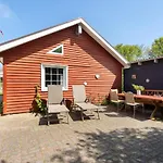 9 Holiday home